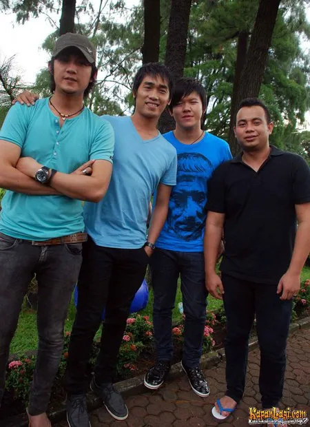 Foto Hijau Daun