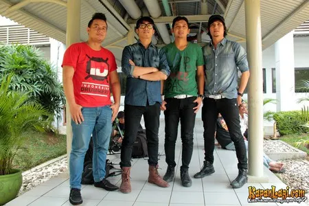 Foto Hijau Daun
