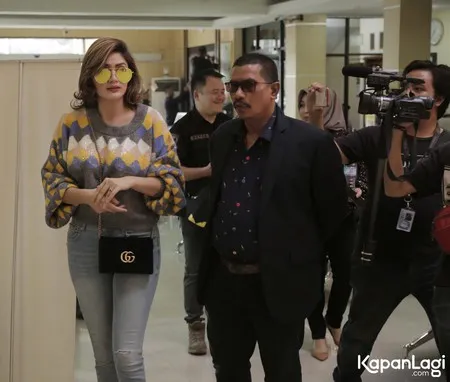 Foto Hilda Vitria Khan