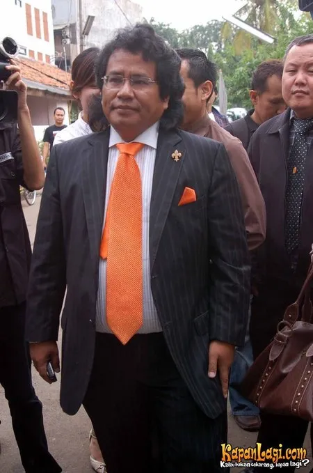 Foto Hotman Paris Hutapea