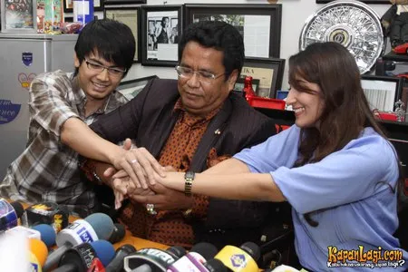 Foto Hotman Paris Hutapea