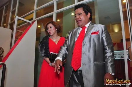 Foto Hotman Paris Hutapea