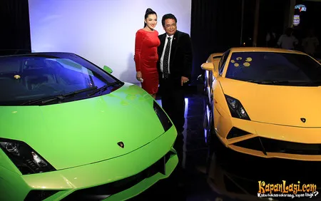 Foto Hotman Paris Hutapea