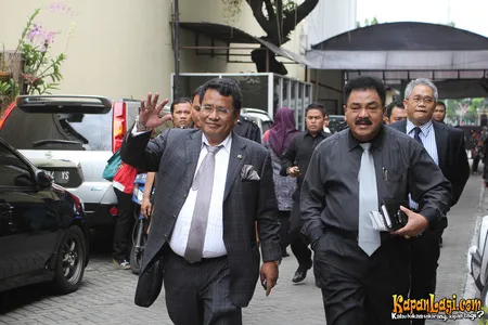 Foto Hotman Paris Hutapea