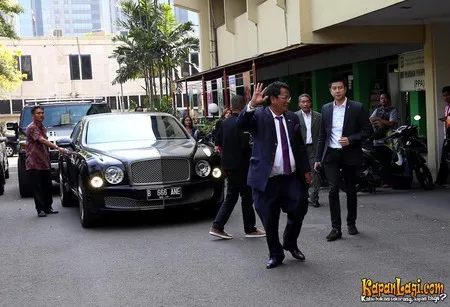 Foto Hotman Paris Hutapea