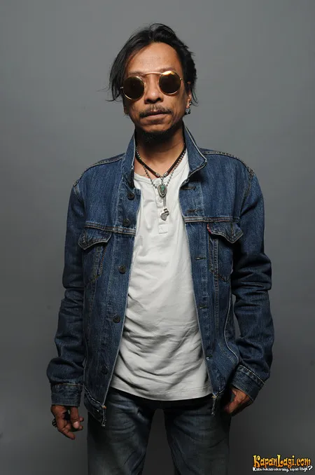 Foto Hubert Henry Boomerang