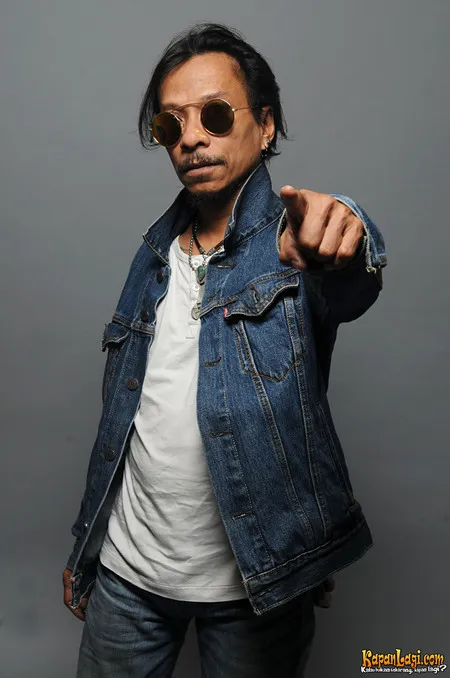 Foto Hubert Henry Boomerang