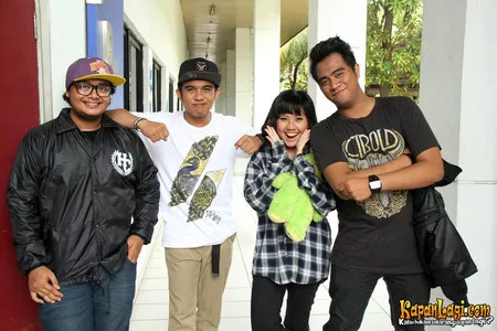 Foto Ice Cream Attack