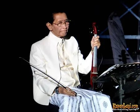 Foto Idris Sardi