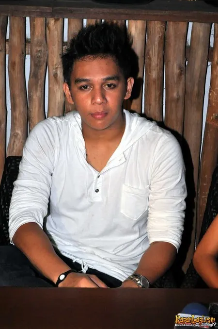 Foto Igo Idol
