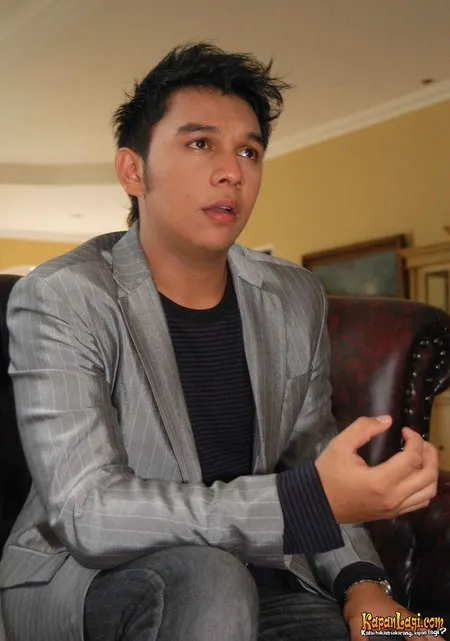 Foto Igo Idol
