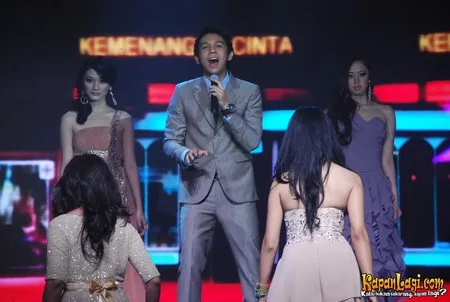 Foto Igo Idol