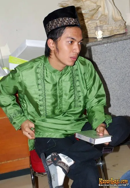 Foto Ihsan Tarore