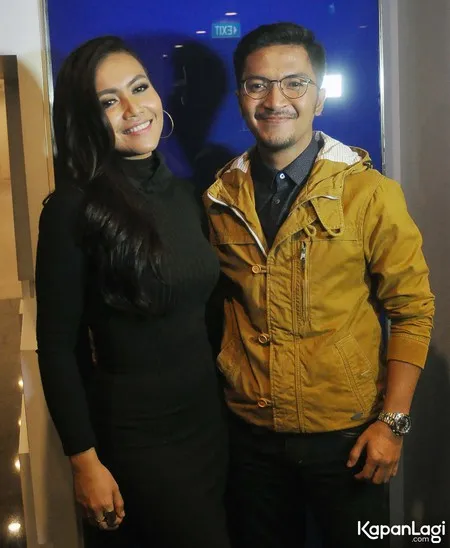 Foto Ihsan Tarore