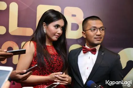 Foto Ihsan Tarore