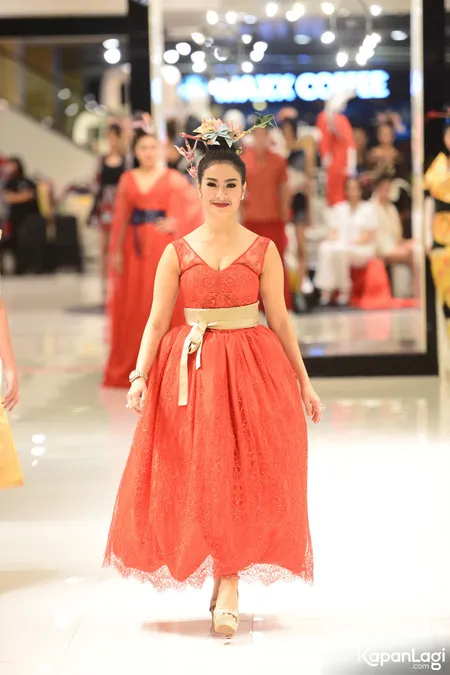 Foto Iis Dahlia