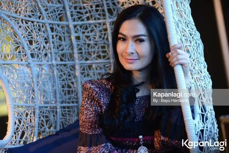 Foto Iis Dahlia