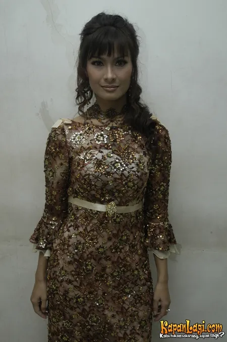 Foto Iis Dahlia