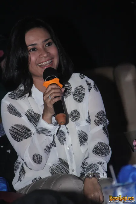 Foto Ike Nurjanah