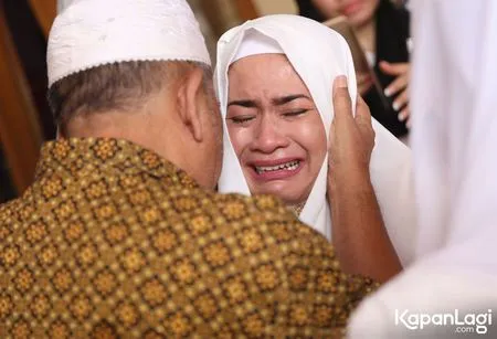 Foto Ikke Nurjanah