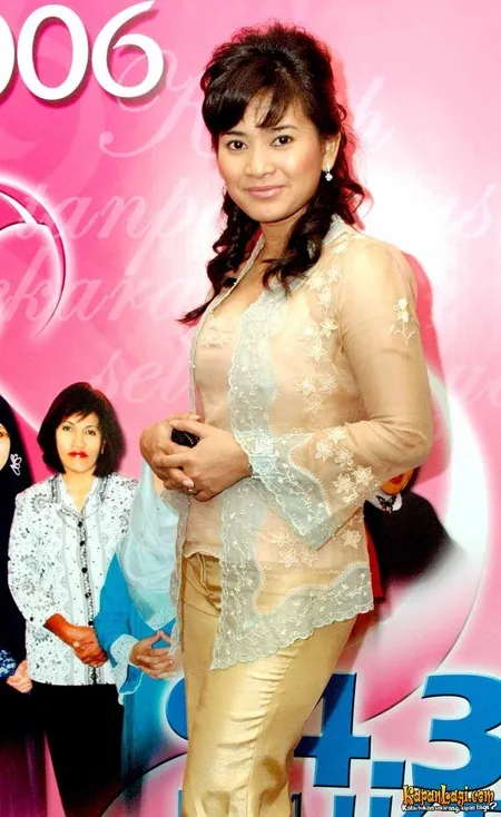 Foto Ikke Nurjanah