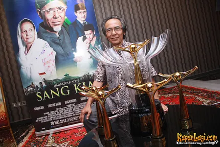 Foto Ikranegara