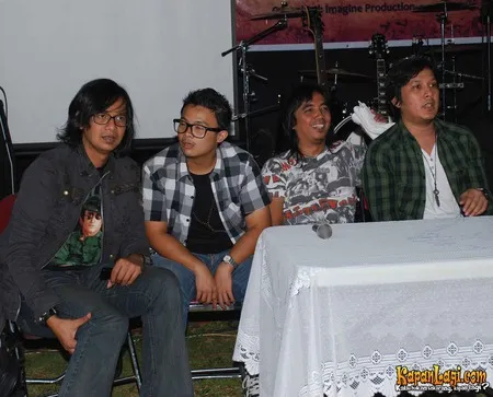 Foto Imagi Band