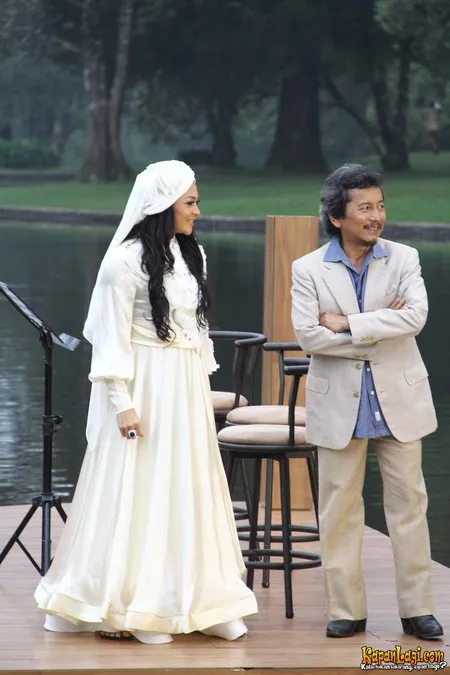 Foto Indah Dewi Pertiwi