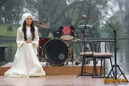 Foto Indah Dewi Pertiwi