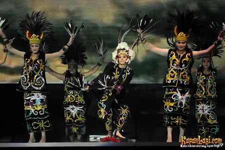 Foto Indah Dewi Pertiwi