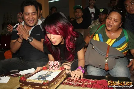 Foto Indah Dewi Pertiwi