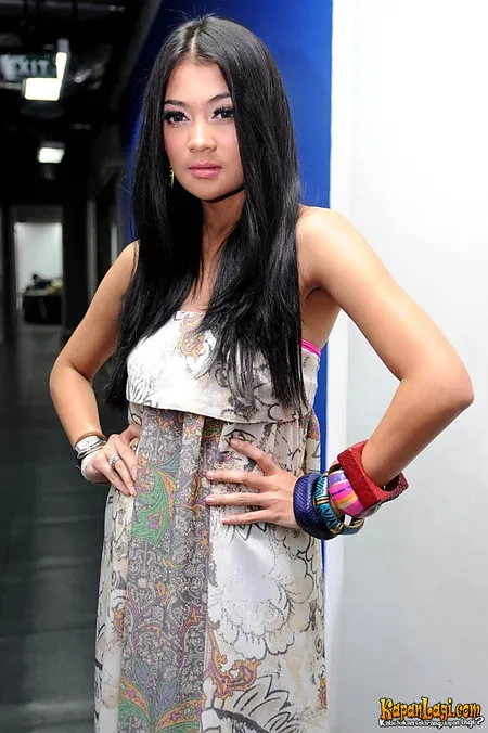 Foto Indah Dewi Pertiwi