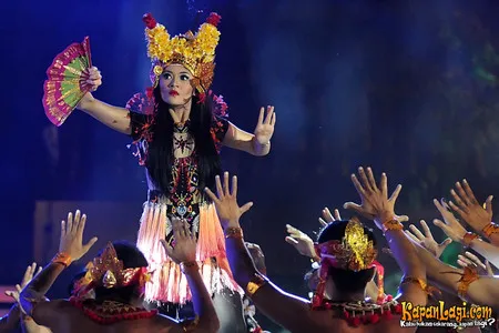 Foto Indah Dewi Pertiwi