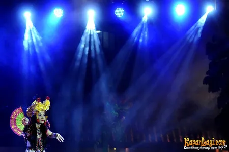 Foto Indah Dewi Pertiwi