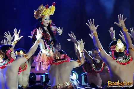 Foto Indah Dewi Pertiwi