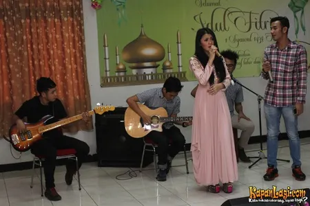 Foto Indah Dewi Pertiwi