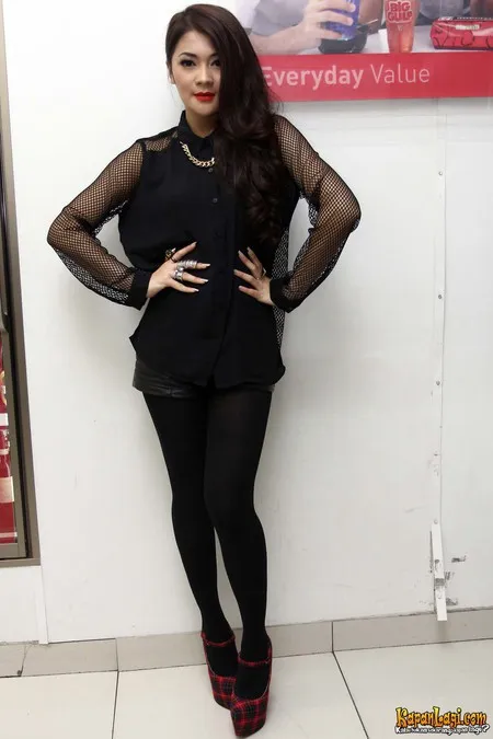 Foto Indah Dewi Pertiwi