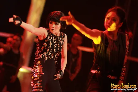 Foto Indah Dewi Pertiwi