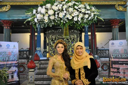 Foto Indah Dewi Pertiwi