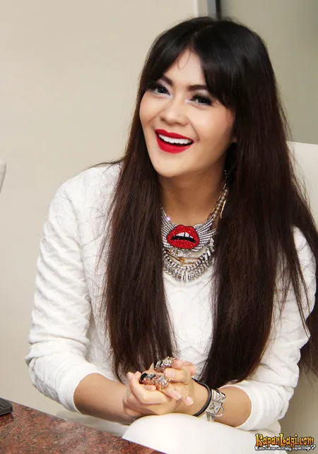 Foto Indah Dewi Pertiwi