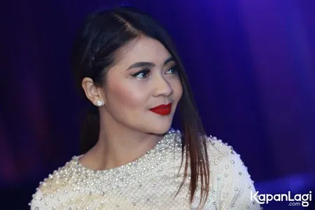 Foto Indah Dewi Pertiwi