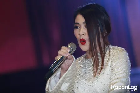 Foto Indah Dewi Pertiwi