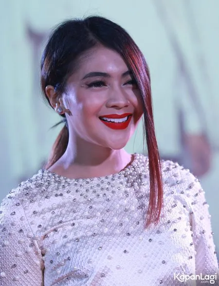 Foto Indah Dewi Pertiwi