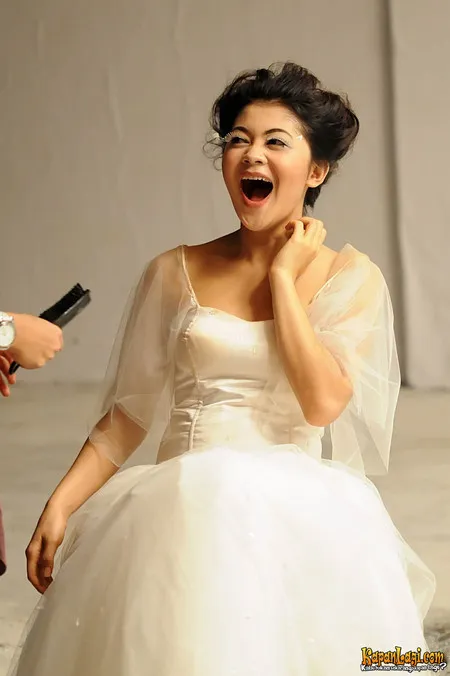 Foto Indah Dewi Pertiwi