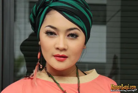 Foto Indah Dewi Pertiwi