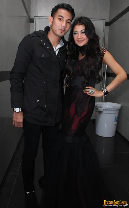 Foto Indah Dewi Pertiwi