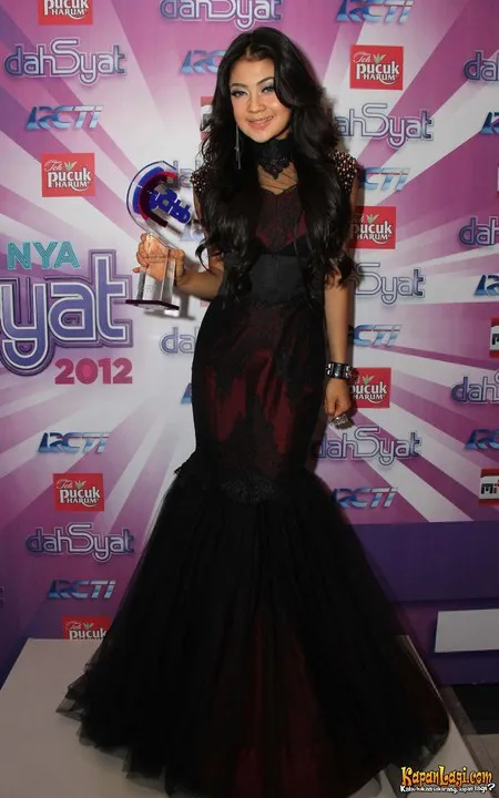 Foto Indah Dewi Pertiwi