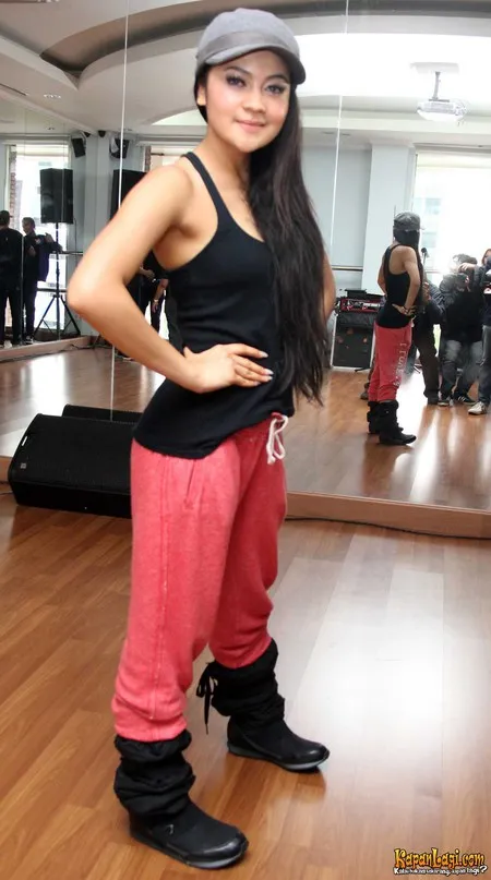 Foto Indah Dewi Pertiwi