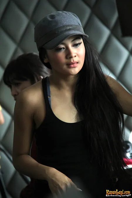 Foto Indah Dewi Pertiwi