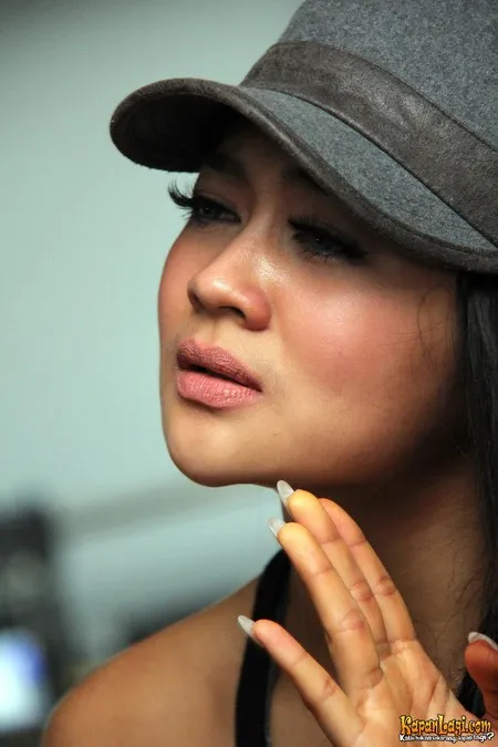 Foto Indah Dewi Pertiwi